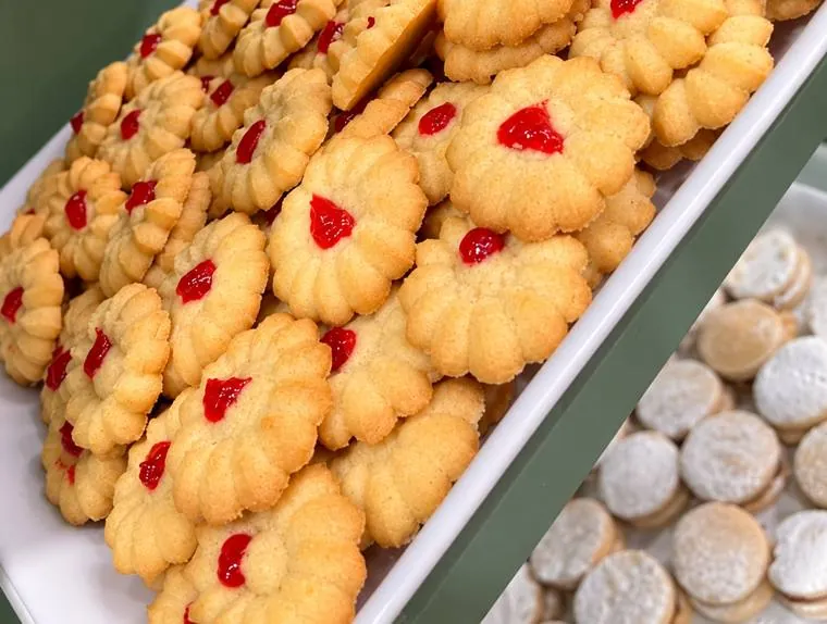 Galletas con Jalea de Fresa